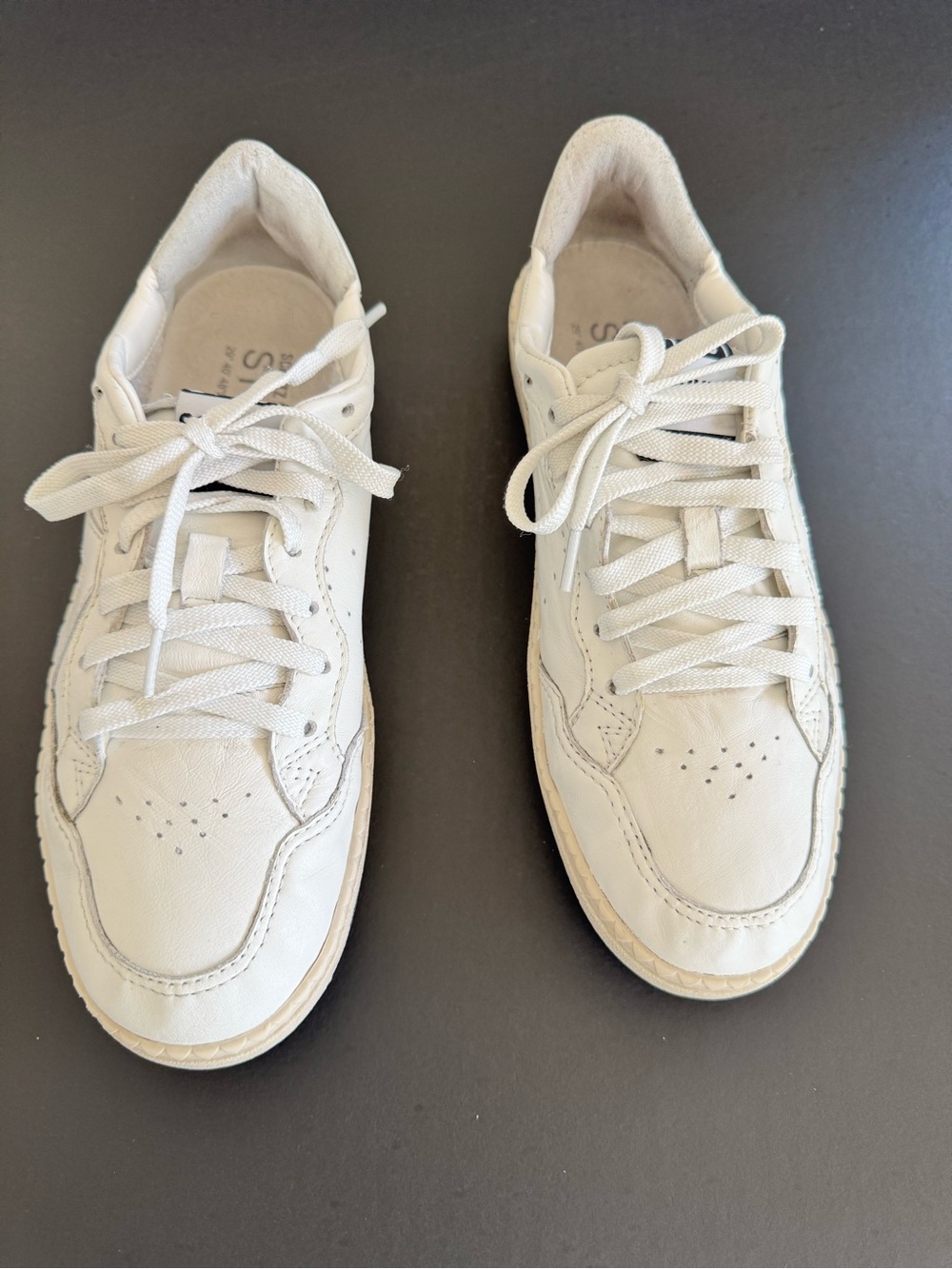SCHUTZ ST-001 Women’s White Low-Top Leather Sneaker - Picture 6 of 12
